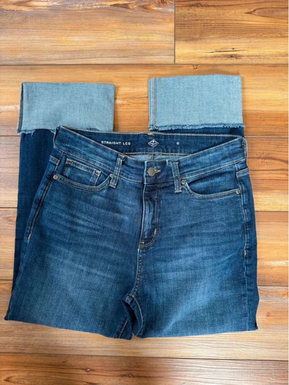 St. John’s bay straight leg crop pants size 6